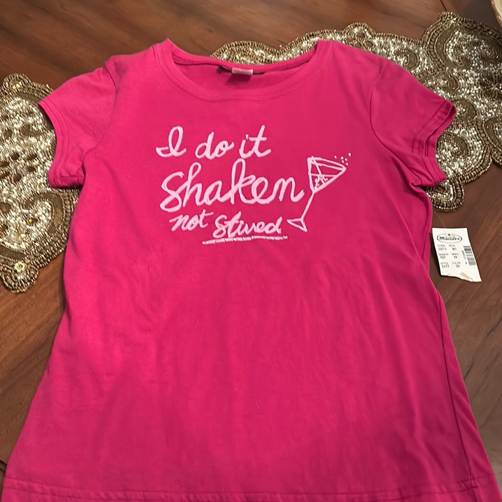 Tee shirt